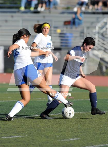 Thumbnail 2 in Eastlake vs. Notre Dame (SO) (North Orange County Classic) photogallery.