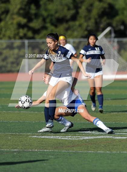 Thumbnail 1 in Eastlake vs. Notre Dame (SO) (North Orange County Classic) photogallery.