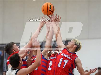Thumbnail 2 in Altamont @ Duchesne photogallery.