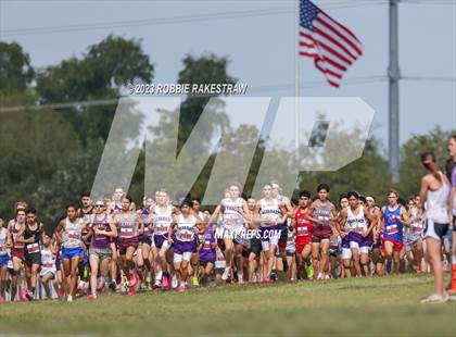 Thumbnail 2 in UIL Cross Country 4A Finals (5K) photogallery.