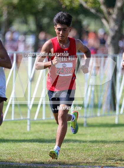 Thumbnail 2 in UIL Cross Country 4A Finals (5K) photogallery.