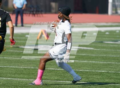 Thumbnail 3 in Adelanto vs Bishop Alemany (CIF SS Division 6 Championship) photogallery.