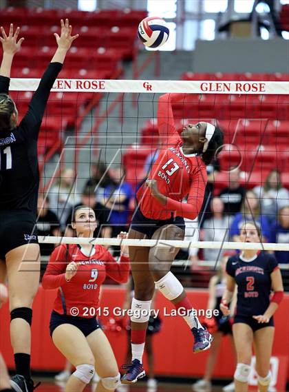 Thumbnail 3 in Boyd vs. Hebron photogallery.