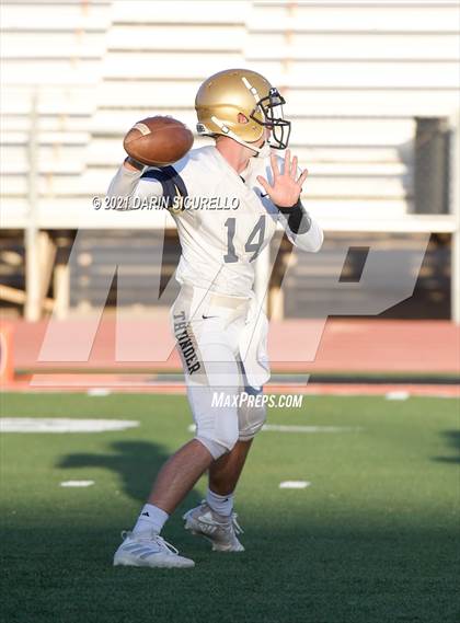 Thumbnail 2 in Desert Vista @ Corona del Sol photogallery.