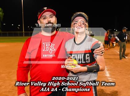 Thumbnail 2 in River Valley vs Benson (AIA 2A Final - Awards) photogallery.