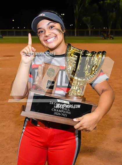 Thumbnail 2 in River Valley vs Benson (AIA 2A Final - Awards) photogallery.