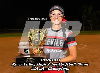 Thumbnail 3 in River Valley vs Benson (AIA 2A Final - Awards) photogallery.