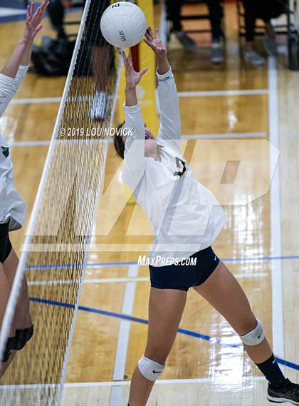 Thumbnail 3 in Pojoaque Valley vs. Santa Fe photogallery.