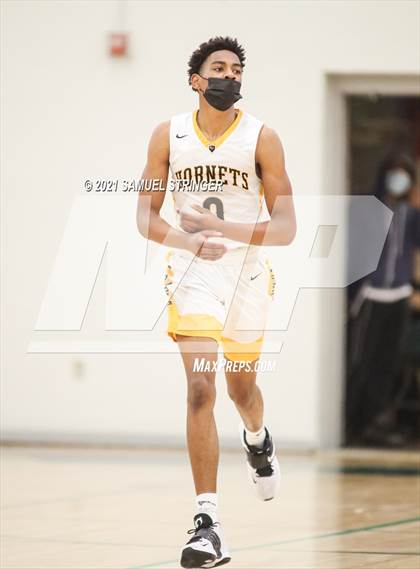 Thumbnail 2 in California vs. Alameda (Oscar Frayer Invitational) photogallery.