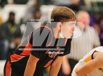 Thumbnail 1 in California vs. Alameda (Oscar Frayer Invitational) photogallery.