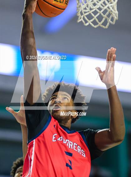 Thumbnail 1 in Columbus vs. IMG Academy (City of Palms Classic) photogallery.