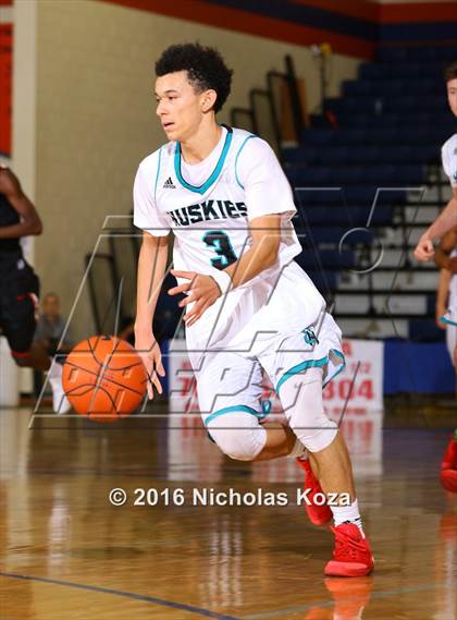 Thumbnail 2 in Westchester vs. Sheldon (Tarkanian Classic) photogallery.