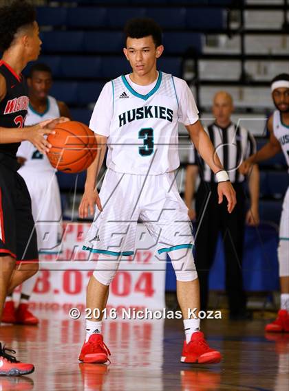 Thumbnail 2 in Westchester vs. Sheldon (Tarkanian Classic) photogallery.