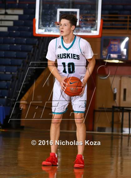 Thumbnail 3 in Westchester vs. Sheldon (Tarkanian Classic) photogallery.