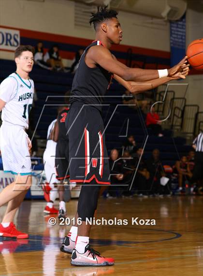 Thumbnail 2 in Westchester vs. Sheldon (Tarkanian Classic) photogallery.