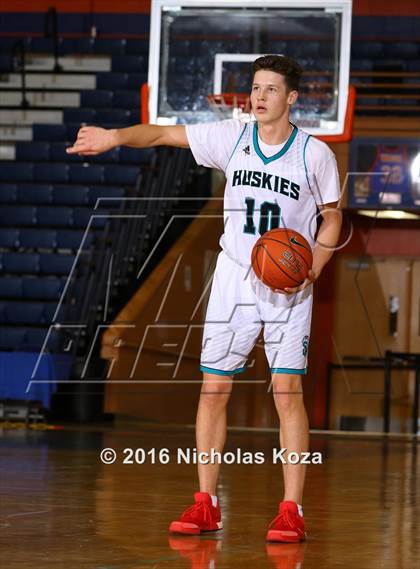 Thumbnail 1 in Westchester vs. Sheldon (Tarkanian Classic) photogallery.