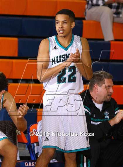 Thumbnail 2 in Westchester vs. Sheldon (Tarkanian Classic) photogallery.