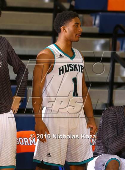 Thumbnail 3 in Westchester vs. Sheldon (Tarkanian Classic) photogallery.