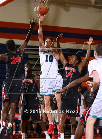 Thumbnail 1 in Westchester vs. Sheldon (Tarkanian Classic) photogallery.