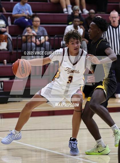 Thumbnail 1 in Stony Point @ Dripping Springs photogallery.