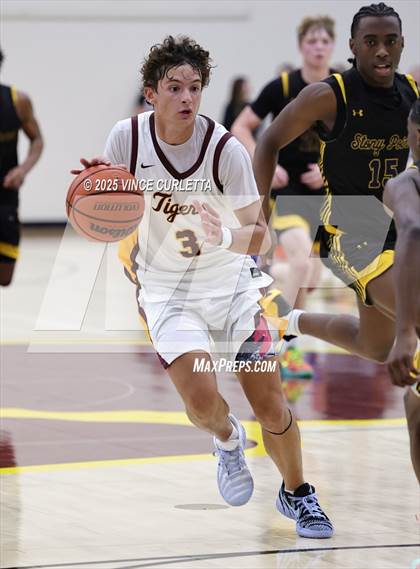 Thumbnail 2 in Stony Point @ Dripping Springs photogallery.