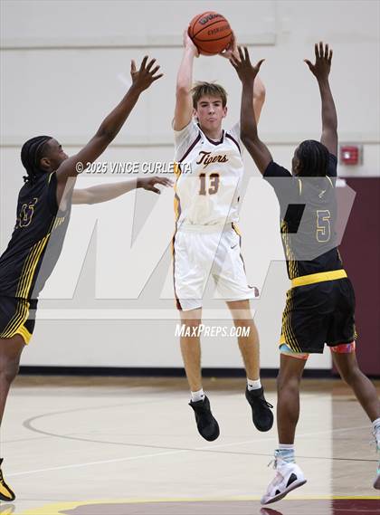 Thumbnail 3 in Stony Point @ Dripping Springs photogallery.