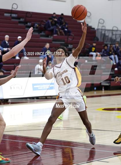 Thumbnail 2 in Stony Point @ Dripping Springs photogallery.