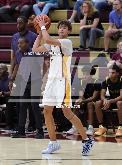 Thumbnail 1 in Stony Point @ Dripping Springs photogallery.