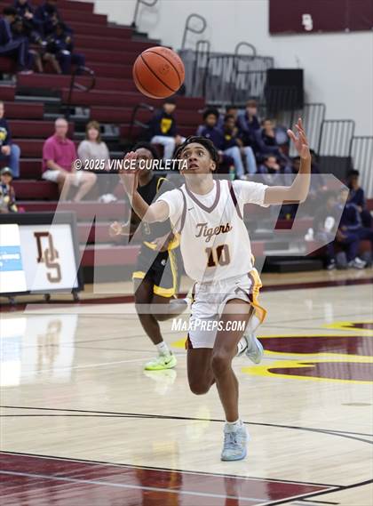 Thumbnail 3 in Stony Point @ Dripping Springs photogallery.