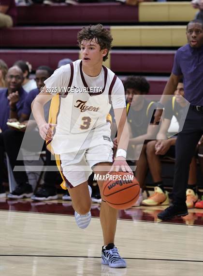 Thumbnail 2 in Stony Point @ Dripping Springs photogallery.