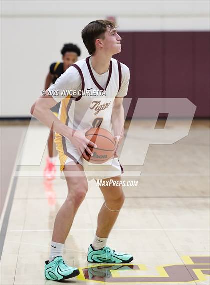 Thumbnail 1 in Stony Point @ Dripping Springs photogallery.