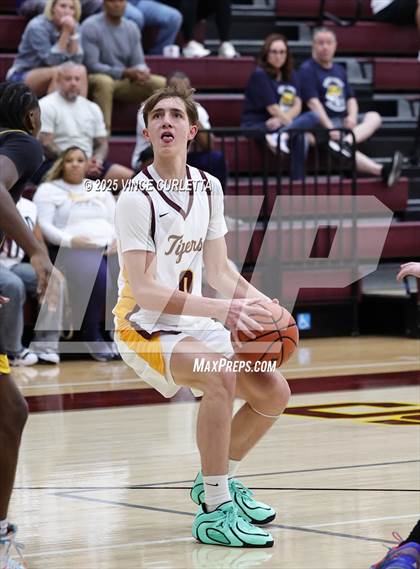 Thumbnail 3 in Stony Point @ Dripping Springs photogallery.