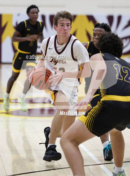 Thumbnail 3 in Stony Point @ Dripping Springs photogallery.