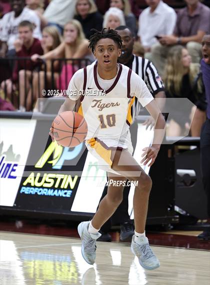 Thumbnail 2 in Stony Point @ Dripping Springs photogallery.