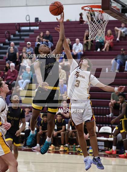 Thumbnail 2 in Stony Point @ Dripping Springs photogallery.