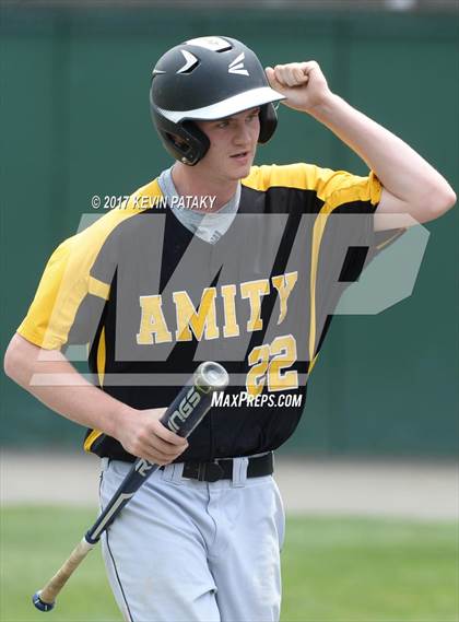 Thumbnail 3 in Staples vs. Amity Regional (CIAC Class LL Final) photogallery.