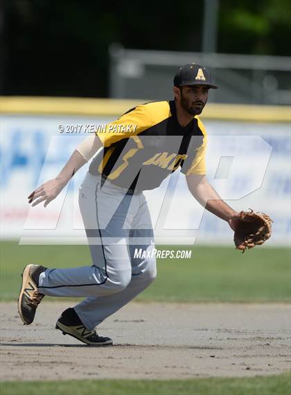 Thumbnail 2 in Staples vs. Amity Regional (CIAC Class LL Final) photogallery.