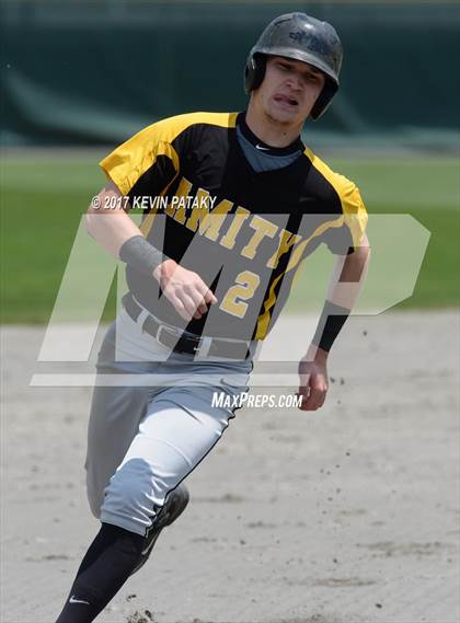 Thumbnail 2 in Staples vs. Amity Regional (CIAC Class LL Final) photogallery.
