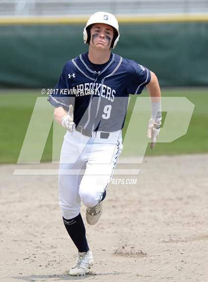Thumbnail 3 in Staples vs. Amity Regional (CIAC Class LL Final) photogallery.