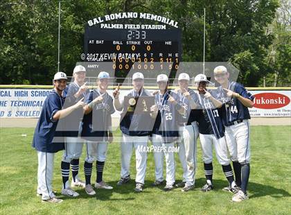 Thumbnail 2 in Staples vs. Amity Regional (CIAC Class LL Final) photogallery.