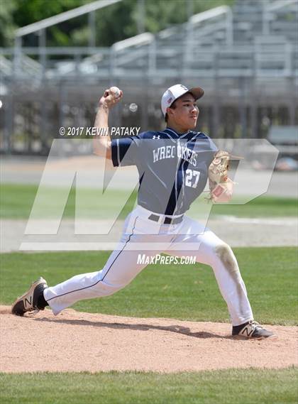 Thumbnail 1 in Staples vs. Amity Regional (CIAC Class LL Final) photogallery.