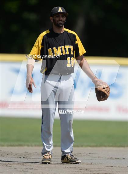 Thumbnail 1 in Staples vs. Amity Regional (CIAC Class LL Final) photogallery.