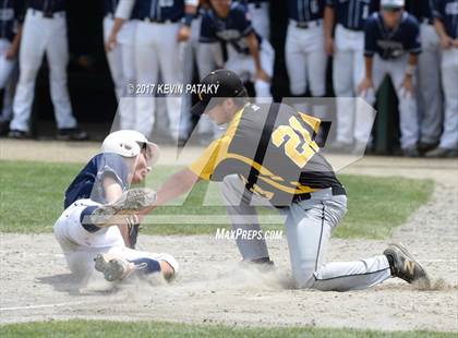 Thumbnail 1 in Staples vs. Amity Regional (CIAC Class LL Final) photogallery.
