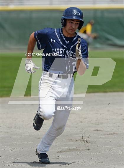 Thumbnail 2 in Staples vs. Amity Regional (CIAC Class LL Final) photogallery.