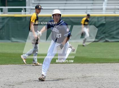 Thumbnail 2 in Staples vs. Amity Regional (CIAC Class LL Final) photogallery.