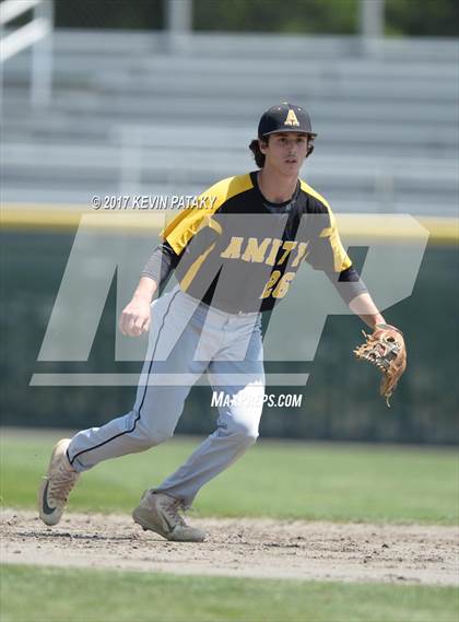 Thumbnail 1 in Staples vs. Amity Regional (CIAC Class LL Final) photogallery.