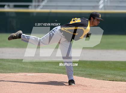 Thumbnail 1 in Staples vs. Amity Regional (CIAC Class LL Final) photogallery.