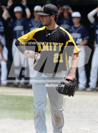 Thumbnail 3 in Staples vs. Amity Regional (CIAC Class LL Final) photogallery.