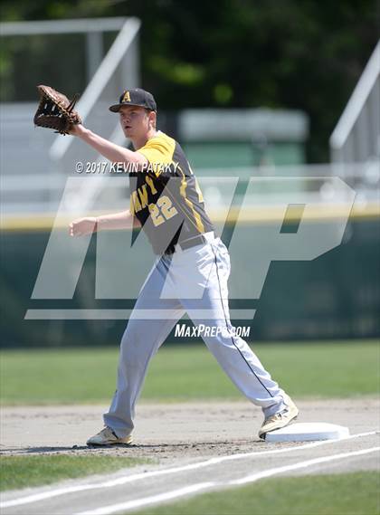 Thumbnail 2 in Staples vs. Amity Regional (CIAC Class LL Final) photogallery.