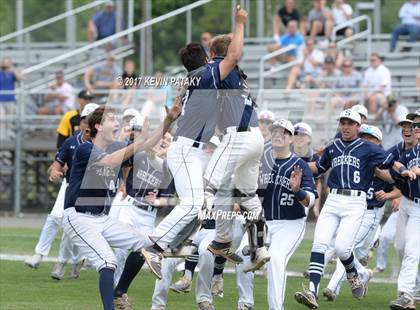 Thumbnail 2 in Staples vs. Amity Regional (CIAC Class LL Final) photogallery.